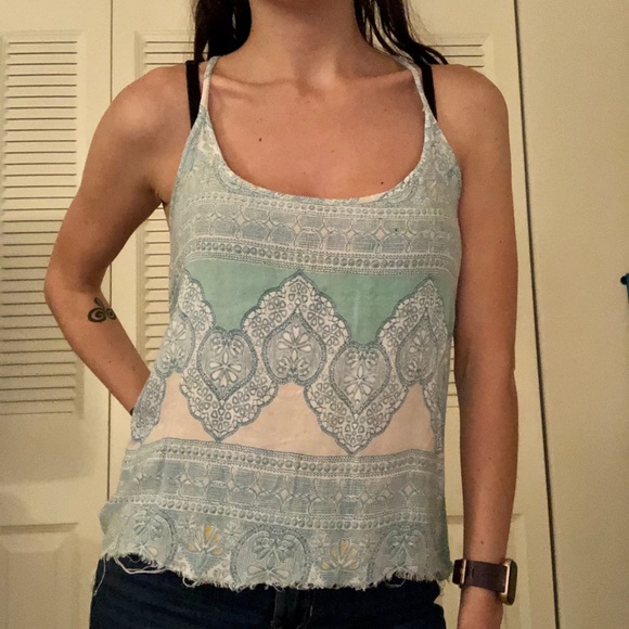 Tribal/mandala pattern tank - Picture 1 of 3